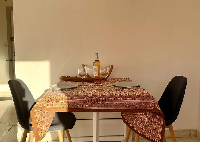 Le Marvel By Apirent #climatisation #central #balcon