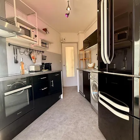 Appartement Le Marvel By Apirent #climatisation #central #balcon Cannes