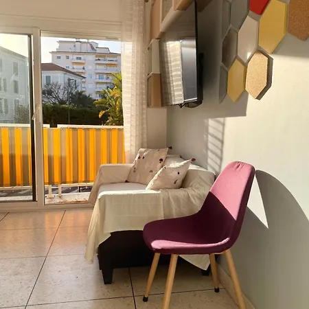 Le Marvel By Apirent #airconditioning #central #balcon Cannes